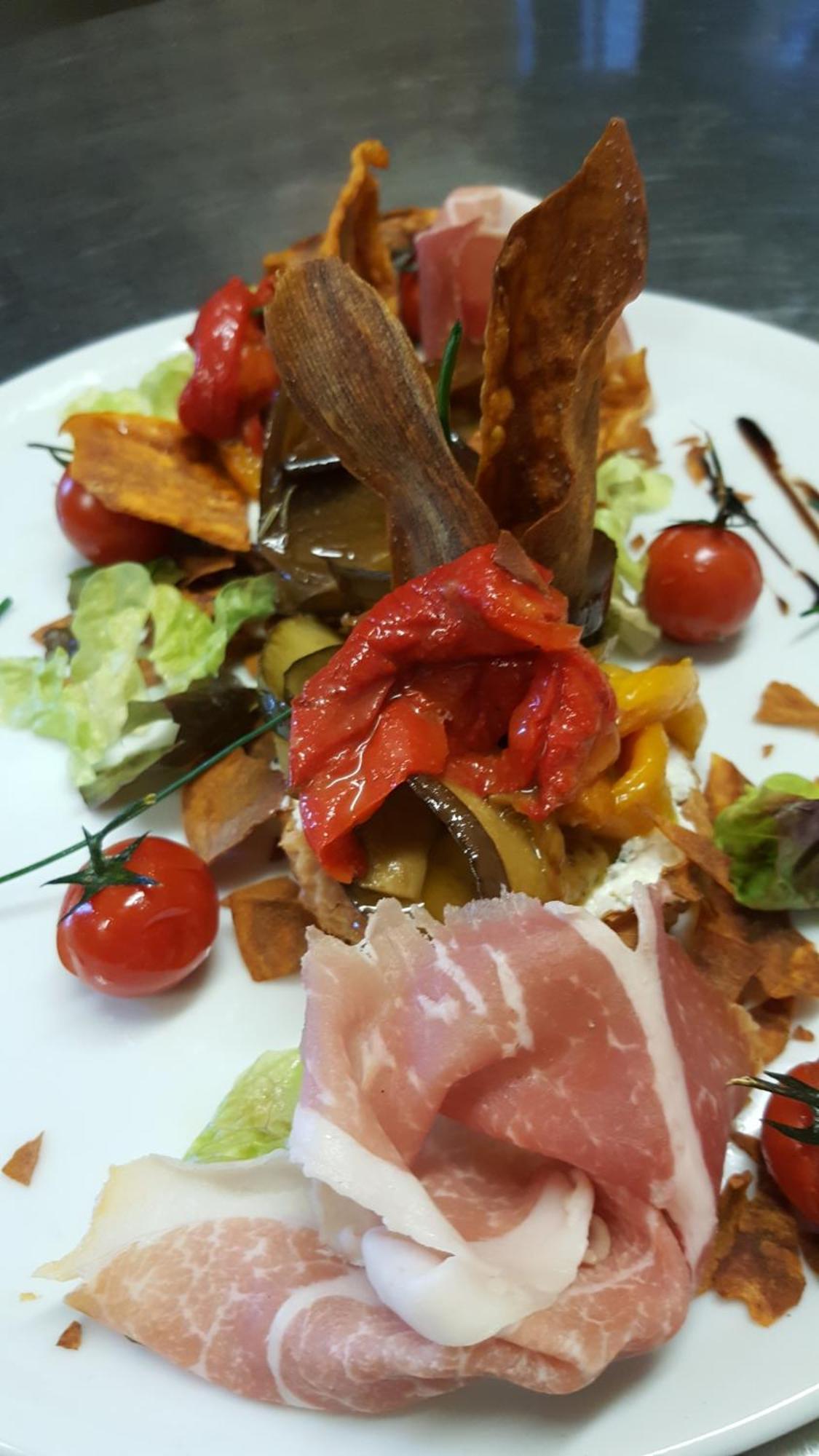 Auberge De La Table Ronde วินอง-ซัวร์-แวร์ดอง ภายนอก รูปภาพ